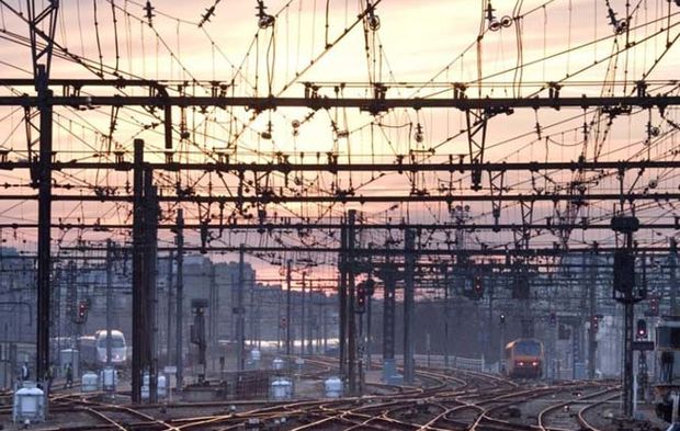 SNCF réseau : préparer le réseau du futur pour développer l'offre ferroviaire